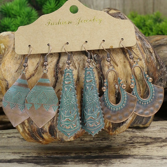 FASHION JEWELRY TURQUOISE and COPPER LONG EARRING COLLECTION - Picture 1 of 16